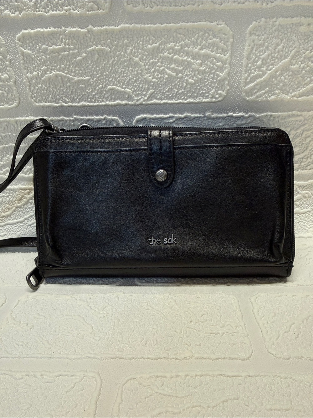 The Sak Black Leather Wristlet Wallet and Crossbody